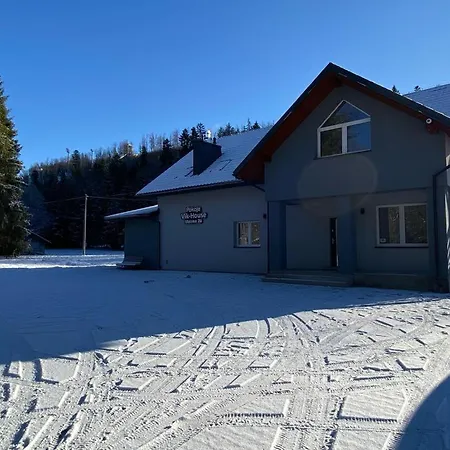 Pokoje Vik-house فيسلا